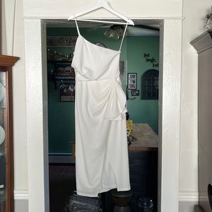 Lulu’s White One Shoulder Midi Dress